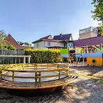 Theo Im Alte Schule דירה *