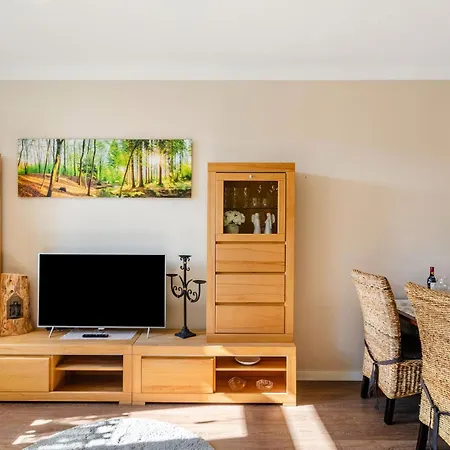 Theo Im Alte Schule Apartamento Adelsborn