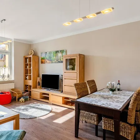 Theo Im Alte Schule Apartamento *