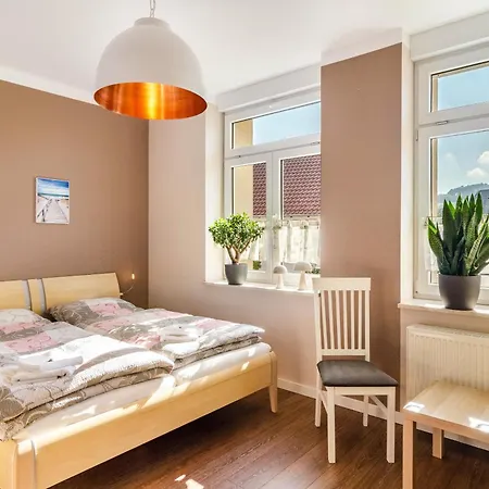 Apartamento Theo Im Alte Schule Adelsborn